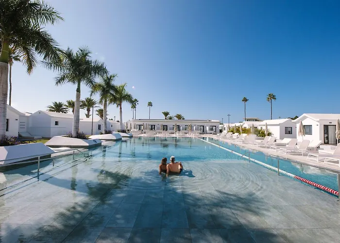 Hotel Club & - Adults Only