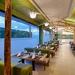 Club & - Adults Only 4*