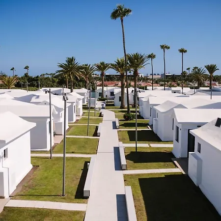 Club & - Adults Only Hotel 4*