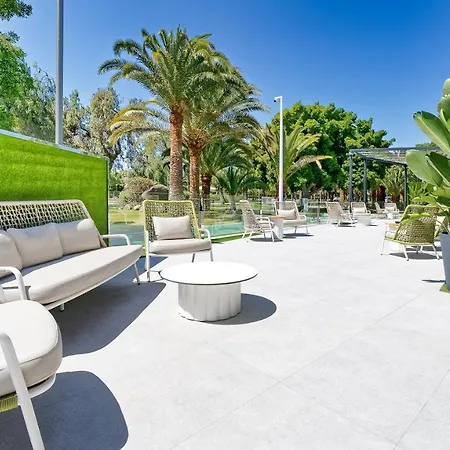 Hotel Club & - Adults Only 4*