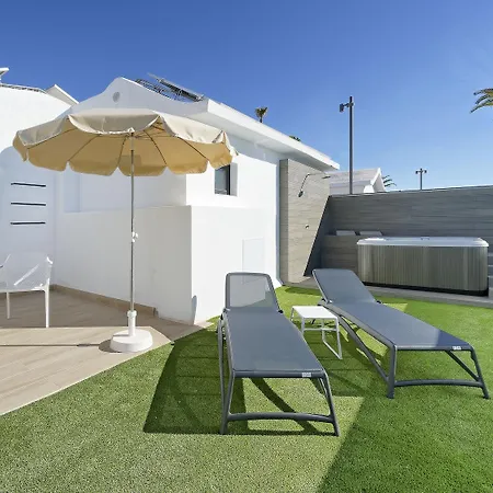 Club & - Adults Only Hotel