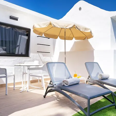 Club & - Adults Only 4*