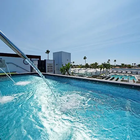 Club & - Adults Only Hotel