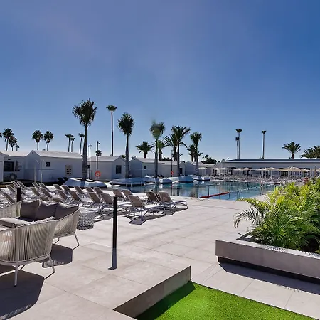 Club & - Adults Only Hotel 4*