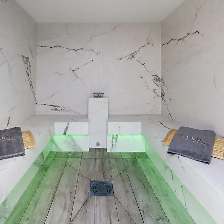 Club & - Adults Only 酒店