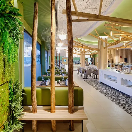 Hotel Club & - Adults Only 4*