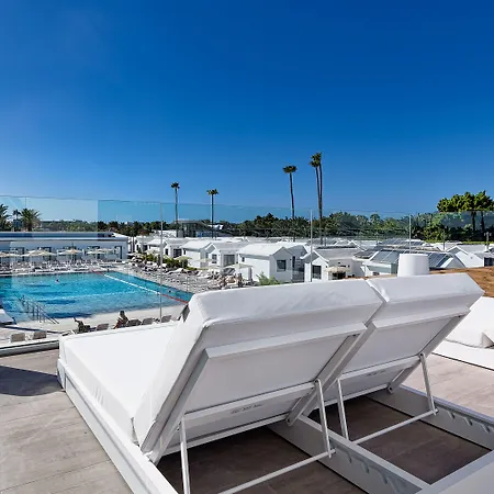 Club & - Adults Only 酒店