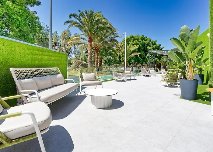 Отель Club & - Adults Only 4*