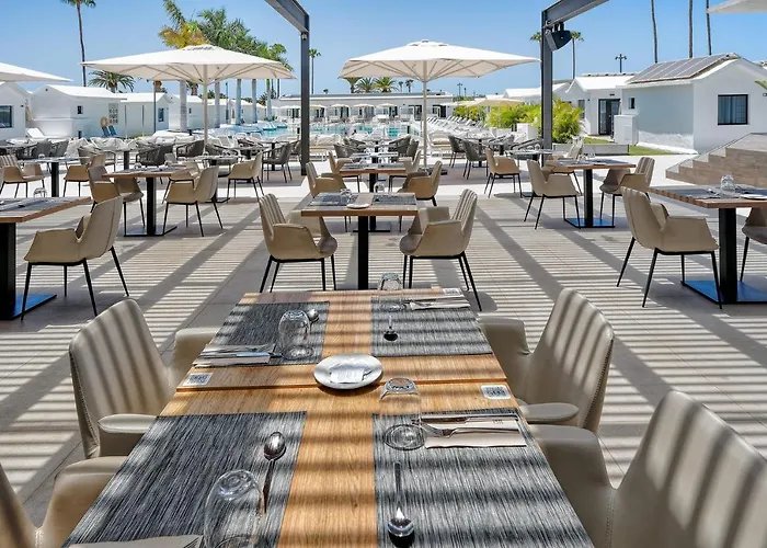 Club & - Adults Only Маспаломас