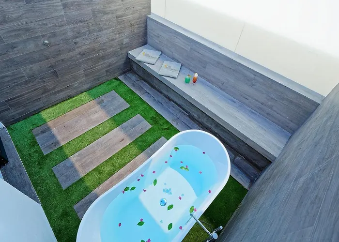 Club & - Adults Only Маспаломас