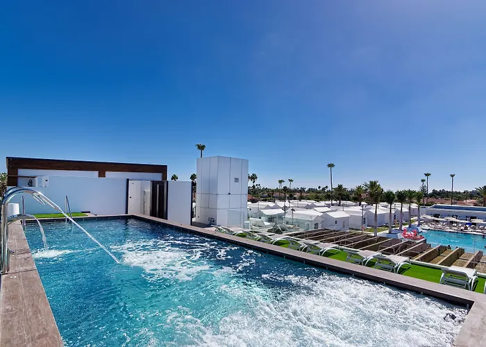 Club & - Adults Only Отель 4*