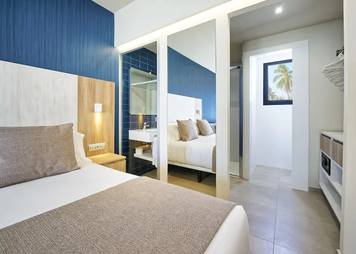 Club & - Adults Only 4* Маспаломас