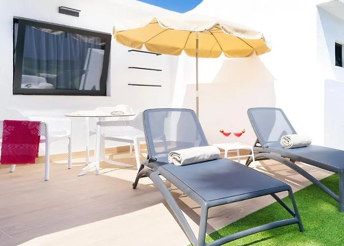 Club & - Adults Only 4*