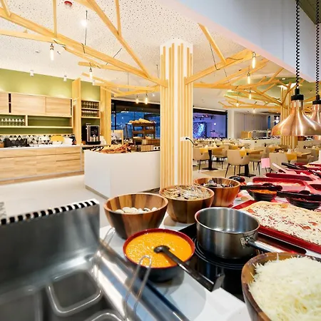 Hotel Club & - Adults Only 4*